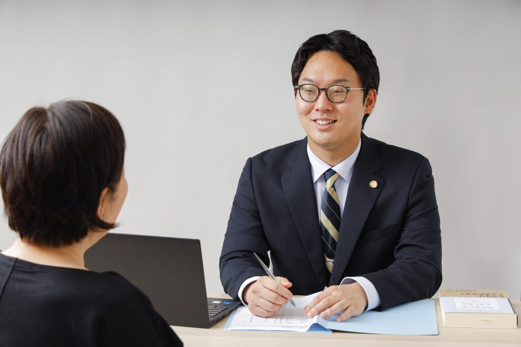 弁護士:平川優希 | 税理士法人福